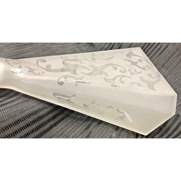 Rare  Frosted White Glass Tall  Decanter 11" Collectable Craftmanship Art Deco - Picture 11 of 16